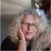 Prof de FLE passionnée, bienveillante, j'établis une relation privilégiée de confiance avec mes apprenants