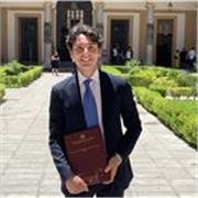 Insegnante di diritto, laureato con 110L e abilitato alla professione di avvocato. Impartisco lezioni a: studenti universitari che si approcciano allo studio delle discipline giuridiche e ai liceali per le materie umanistiche. Disponibile agli spostamenti