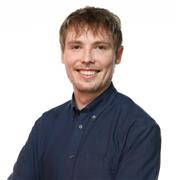 Want to speak English more confidently? Let’s work together to make it happen – contact me today!