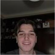 Sono uno studente del primo anno di ingegneria informatica, diplomato al liceo scientifico. Posso aiutare in matematica