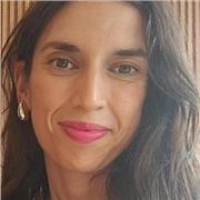 Como una Docente entusiasta, con ganas de adquirir experiencia, enseñando y a la vez aprendiendo de mis futuros alumnos