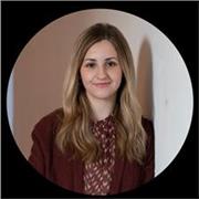 Investigadora predoctoral en la UPV/EHU ofrece clases de refuerzo escolar y de idiomas (inglés, euskera y francés).