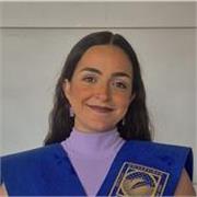 Profesora de Educación Física y licenciada como entrenadora personal