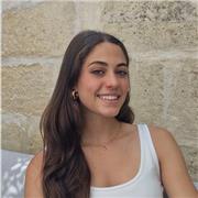 Étudiante bilingue (native) donne cours d’anglais niveau primaire à lycée