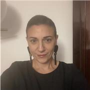 Laureata in giurisprudenza, in scienze criminologiche e a breve in pedagogia,studio per il concorso notarile.Supporto in diritto privato e commerciale on line