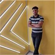 Estudiante de término de Filosofía y Profesor de Inglés intermedio