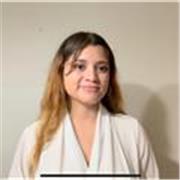 Soy una persona comunicativa y entusiasta. Daré clases de Matemáticas a estudiantes que buscan aprender de manera eficaz.