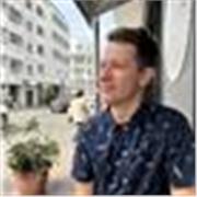 Englischlehrer (Muttersprachler) für Konversationsunterricht, Literatur und Deutsch-Englisch Übersetzung (Online)