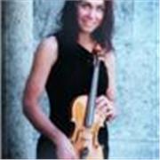Insegnante di violino impartisce le lezioni a domicilio degli allievi e a proprio domicilio. Zona Canavese, provincia di Torino. Lezione di prova gratuita. Noleggio di violino