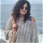 Are you looking for an experienced teacher to help you learn English? Don't hesitate to text me so we can discuss your goals