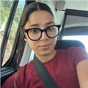 Profesora de matemáticas apta para menores de 10 años.