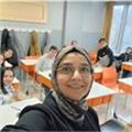 Her seviyede ders veren ,kalıcı öğrenmeyi sağlayan biyoloji öğretmeni