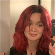 Professeure d’anglais autodidacte, capable de vous faire progresser au plus vite tant à l’oral qu’à l’écrit !