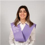 Profesora titulada en Diseño de Interiores con grandes conocimientos sobre el uso de programas para el diseño de espacios.