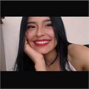 Licenciada en formación en Humanidades y Lengua Castellana, con experiencia en grados de secundaria. Responsable y amable