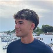 Estudiante de Universidad de 21 años interesado en dar clases particulares presenciales en Girona Capital y alrededores, a niños/as hasta 2do ESO