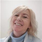 Laureata in economia e commercio impartisce lezioni in Inglese in presenza al domicilio studente oppure on line. Preferibile e piu' efficace in presenza