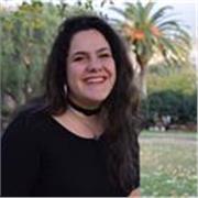 Soy una persona activa y resolutiva, con intención de dar clases a personas con un nivel principiante o que carezcan de bases sólidas de idioma. 