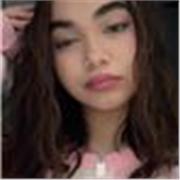 Soy estudiante de último curso de la ESO, responsable, paciente y con facilidad para explicar. Ofrezco clases de apoyo escolar.