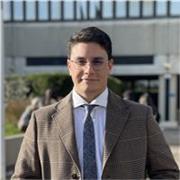 Cerchi un insegnante di matematica che renda una materia pesante e noiosa tollerabile? 