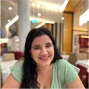 Profesora titulada en Traducción e Interpretación ofrece clases de idiomas. 