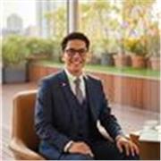 Psicólogo que le apasiona enseñar de su carrera a quienes quieren aprender