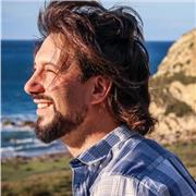 Clases de Canto. Desarrolla tu voz y descubre todo su potencial. Todos los estilos (moderno y clásico, teatro musical, rock, etc...) Presenciales y Online