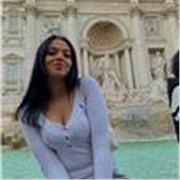 Sono Jana e frequento l’ultimo anno del liceo linguistico. Posso aiutare su argomenti di ogni genere, da grammatica a letteratura