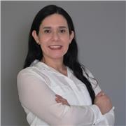 Spanish & Science Tutor. I adapt to each student’s way of learning to make concepts clear, simple, and engaging