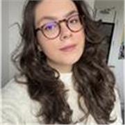 Portuguese language tutor, offering online lessons (all levels). Native in Brazilian portuguese