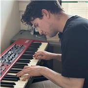 I am a professional composer / sound designer. With a background in classical music, I'm here to provide guitar and piano lessons.