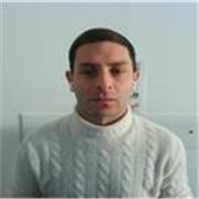 Trasforma la tua creatività in professione: Lezioni di Graphic Design con un esperto del settore.