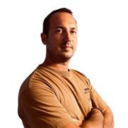 Maestro titulado por la Universidad de Valladolid con 10 años de experiencia da clases de apoyo escolar en Primaria y ESO