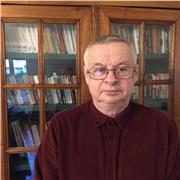 Professeur donne cours particuliers de math à élève en terminale ou première ou étudiant en supérieur