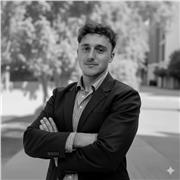 Krafttraining, Rückentraining und Bewegungstherapie für Jugendliche und Erwachsene.