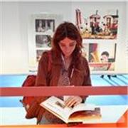 Pedagogista, educatrice e tutor universitaria, pronta a costruire insieme il tuo percorso personalizzato!