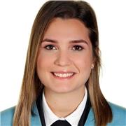 Maestra graduada en Educación Primaria con mención en francés especializada en clases particulares online o presenciales