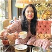 I am a native English speaker with a postgraduate in Law