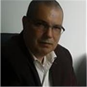 Estadístico con máster en Analítica. 25 años de experiencia. Enseñanza aplicada con R, SPSS y Excel para universidad y posgrado.