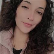 Profesora de Psicología Clínica para estudiantes universitarios