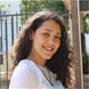 Profesora de inglés imparte clases y repaso para jóvenes y adultos
