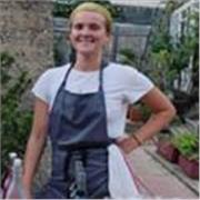 My name is Eva and I am a chef with over five years experience in both professional kitchens and in recipe development. 
