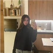 Studentessa di quinta superiore scientifico disponibile per aiuto compiti