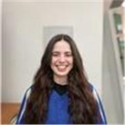 Entrenadora de fútbol con experiencia durante 2 años. Título Uefa C (solo me quedan las prácticas). 