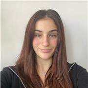 Graduada de Bachillerato con matrícula de honor apasionada por las ciencias a todos los niveles