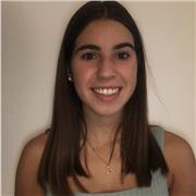 Profesora de todas las materias de primaria y eso, para da clases