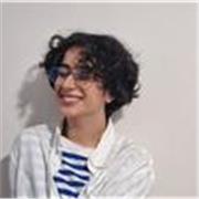 I help teenage and adult learners build their personalized path to learning English by Mixing coaching and mentorship.