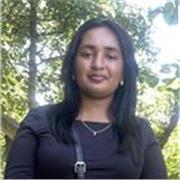 An experienced tutor who is here to deliver personalised lessons !