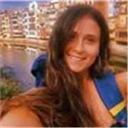 Nativa de España enseña a hablar en español a través de conversaciones espontáneas y divertidas :)