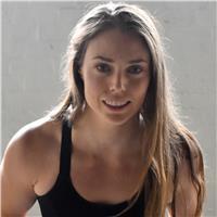 I'm a personal trainer with 3 years experience running my own personal training studio in Australia. My lessons are aimed at people that want to understand how to build a healthy lifestyle and gain more confidence, both in and out of the gym. 